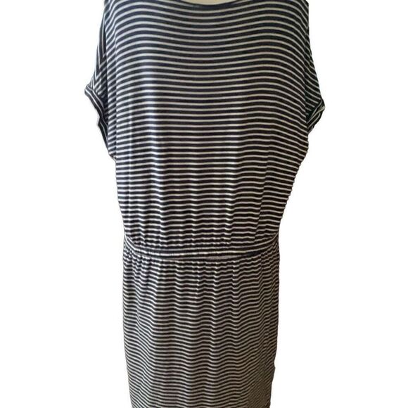 Hillary Radley Dress - Picture 3 of 16